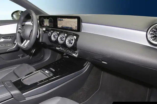 Mercedes-Benz A-Class view 7