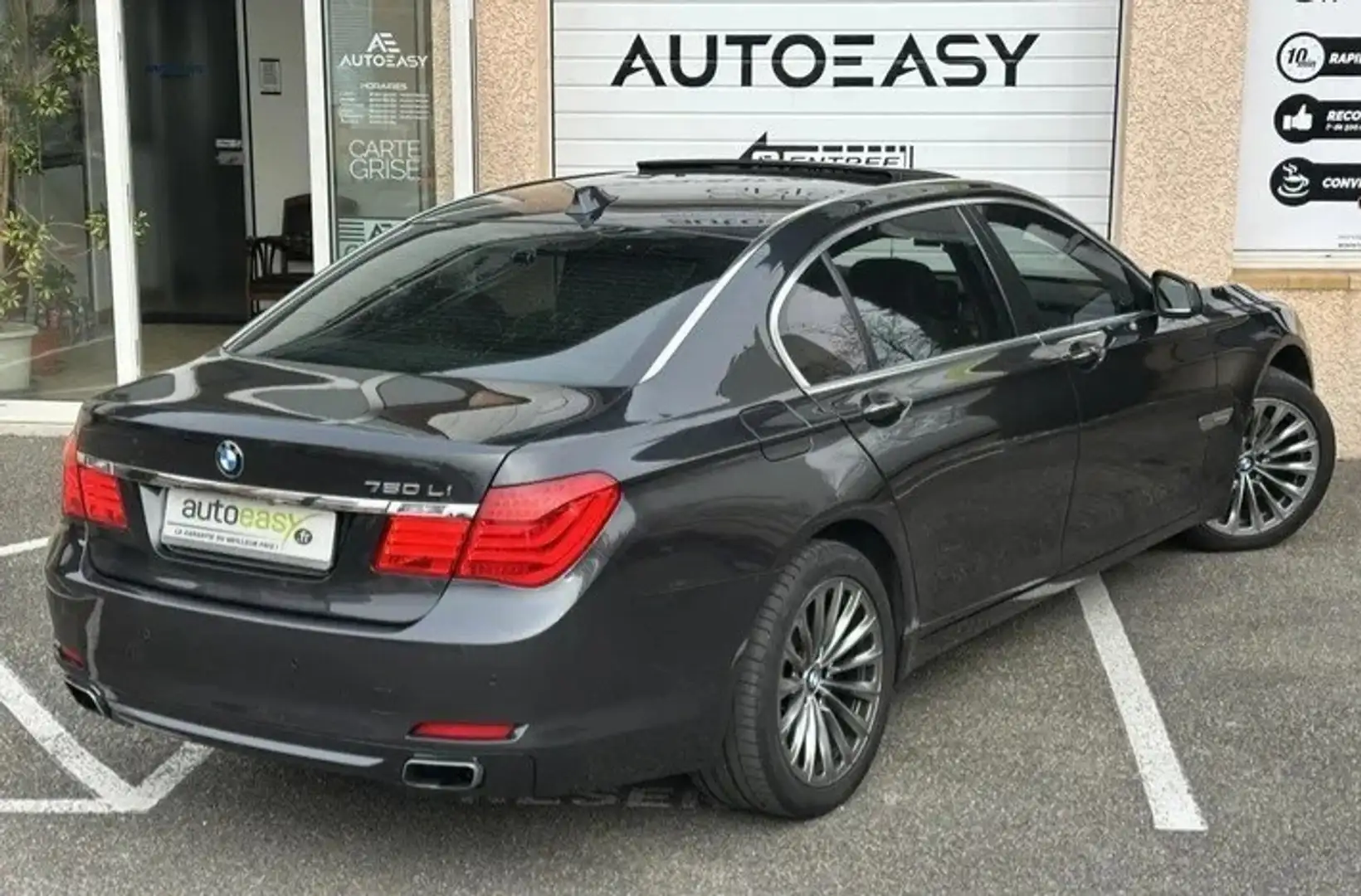 BMW 750 750Li Luxe A - 2