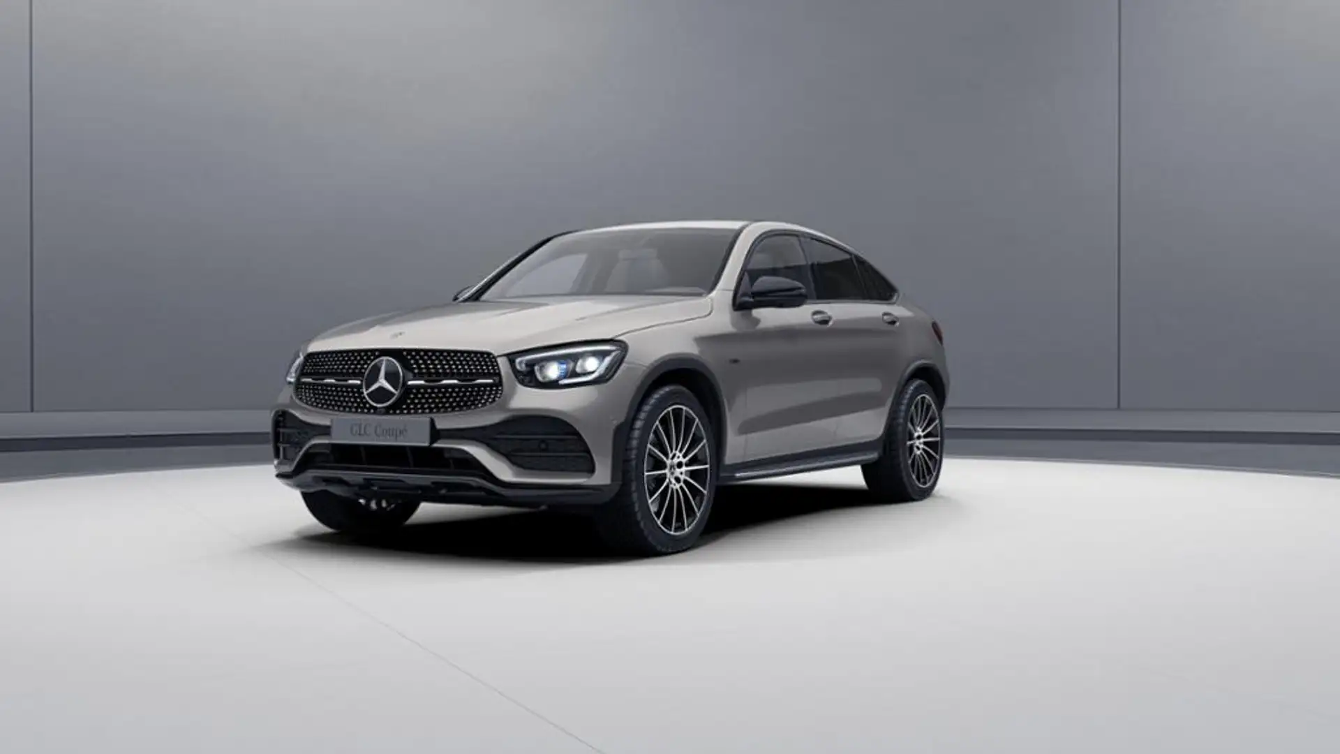 Mercedes-Benz GLC 300 e 4M Coupé AMG/MULTIBEAM/Business/Spur-P Plateado - 1