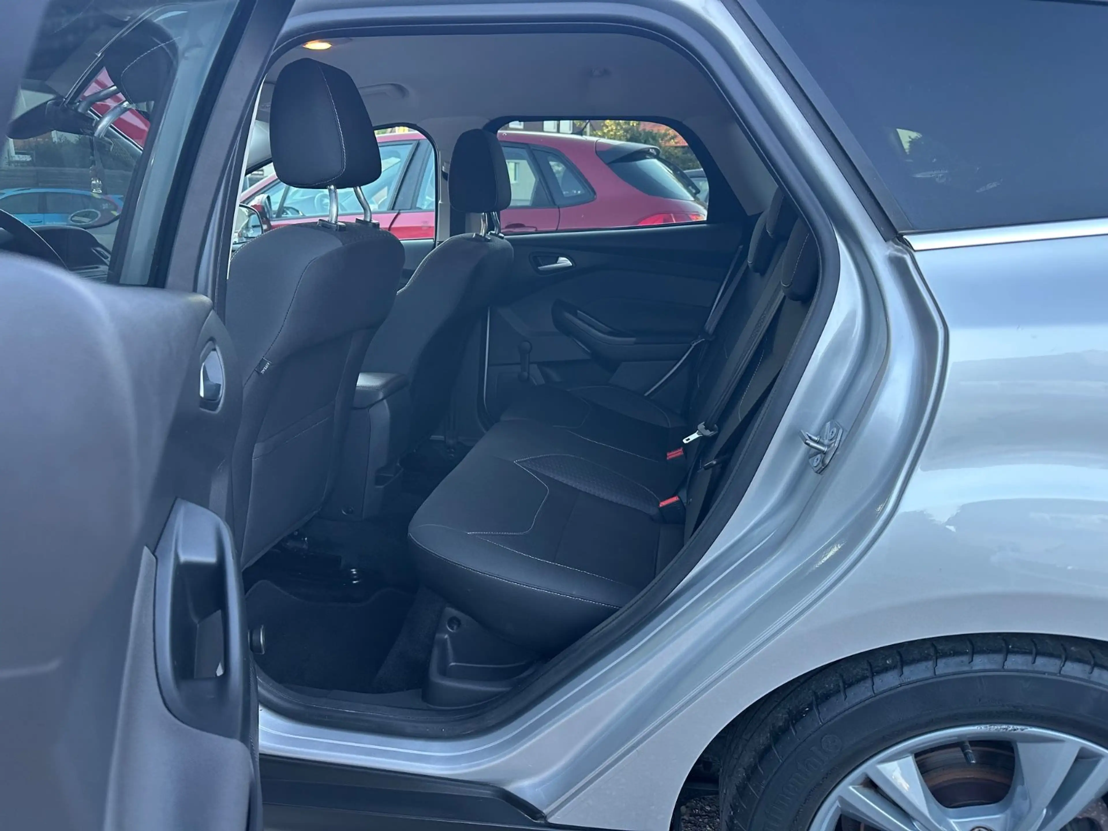 Ford Focus Turnier Sport — photo 7