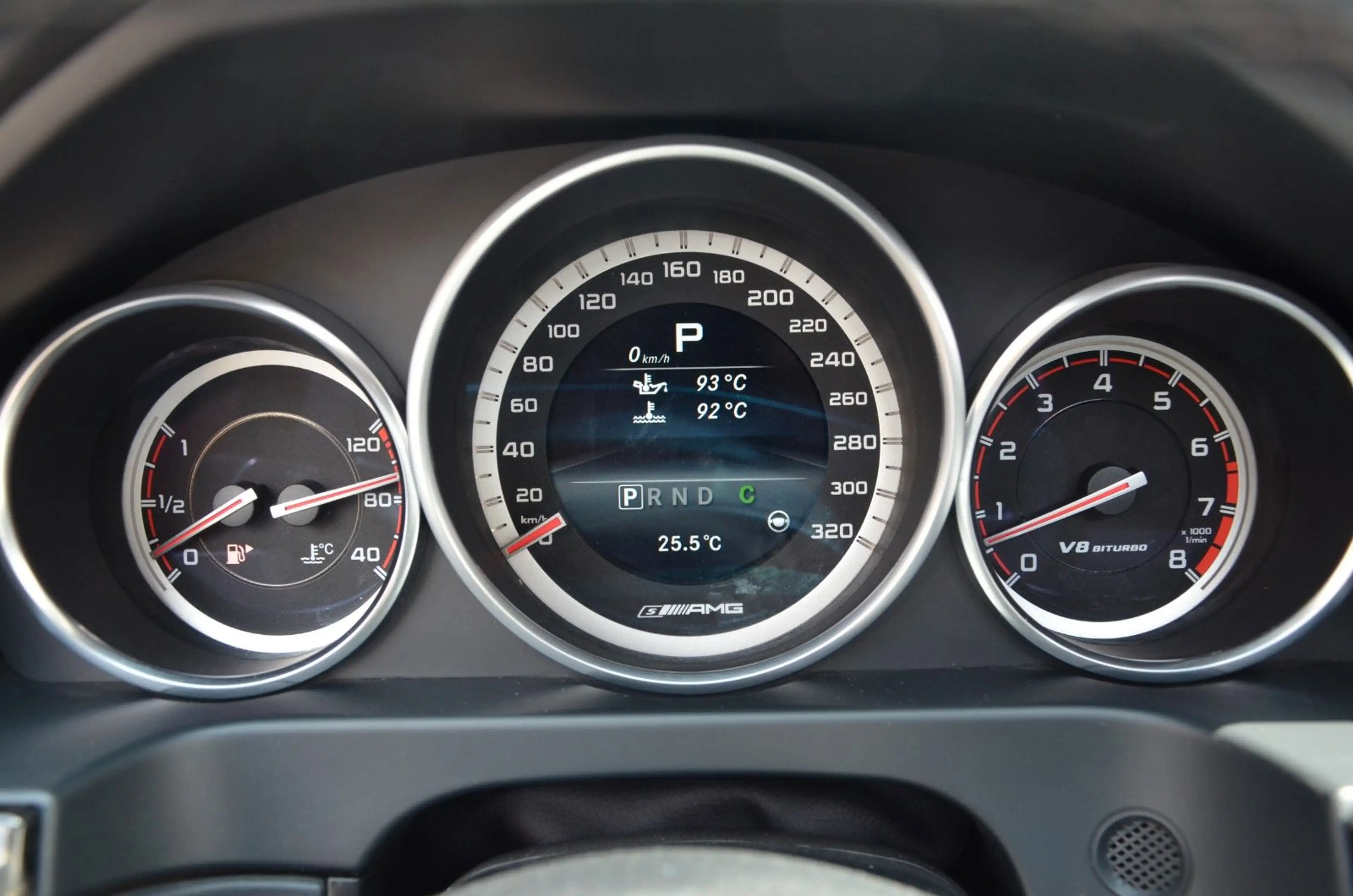 Mercedes-Benz E 63 AMG E 63 S AMG 4Matic Voll Ausstattung Sehr Sauber — photo 37