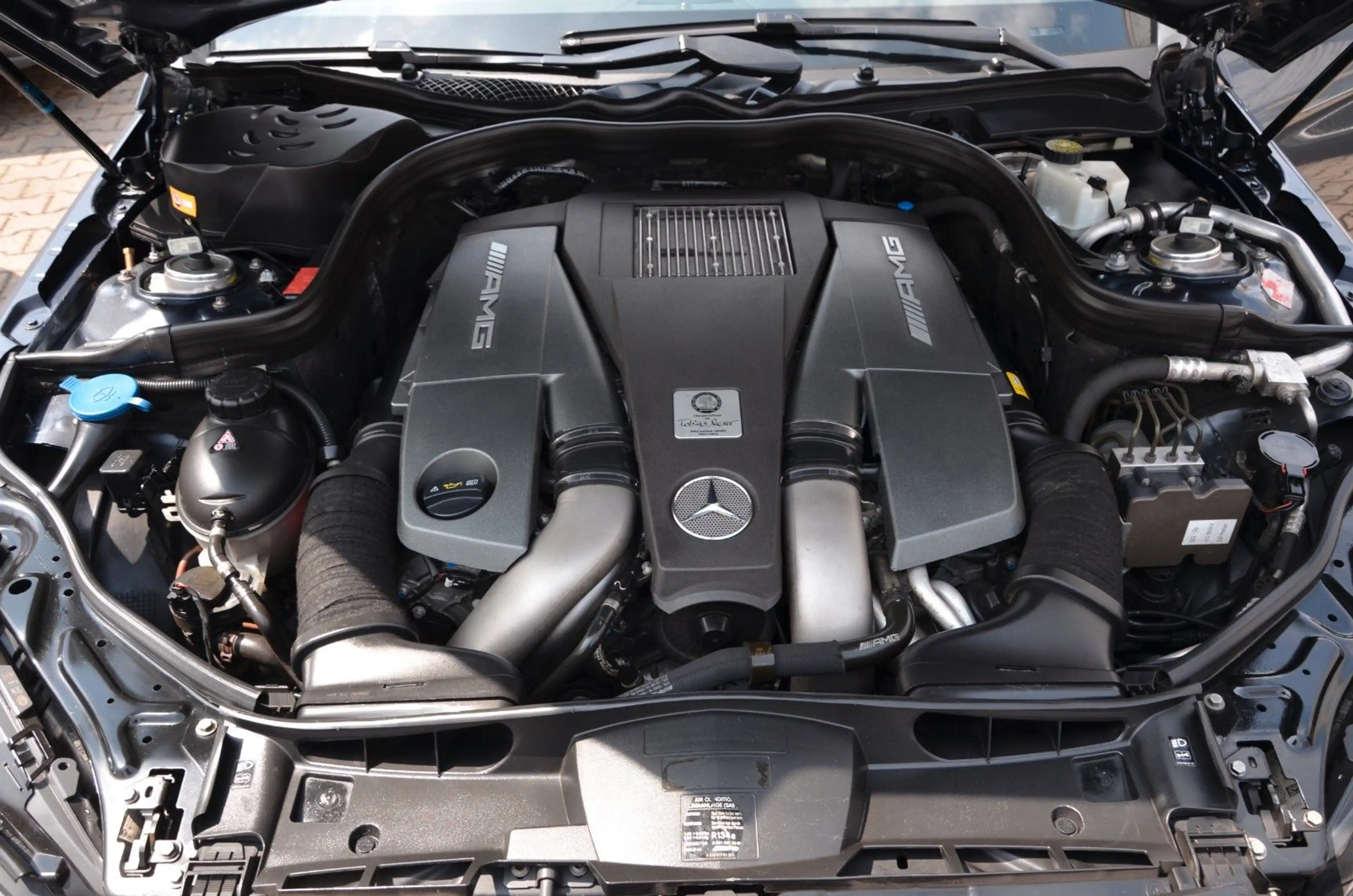 Mercedes-Benz E 63 AMG E 63 S AMG 4Matic Voll Ausstattung Sehr Sauber — photo 48