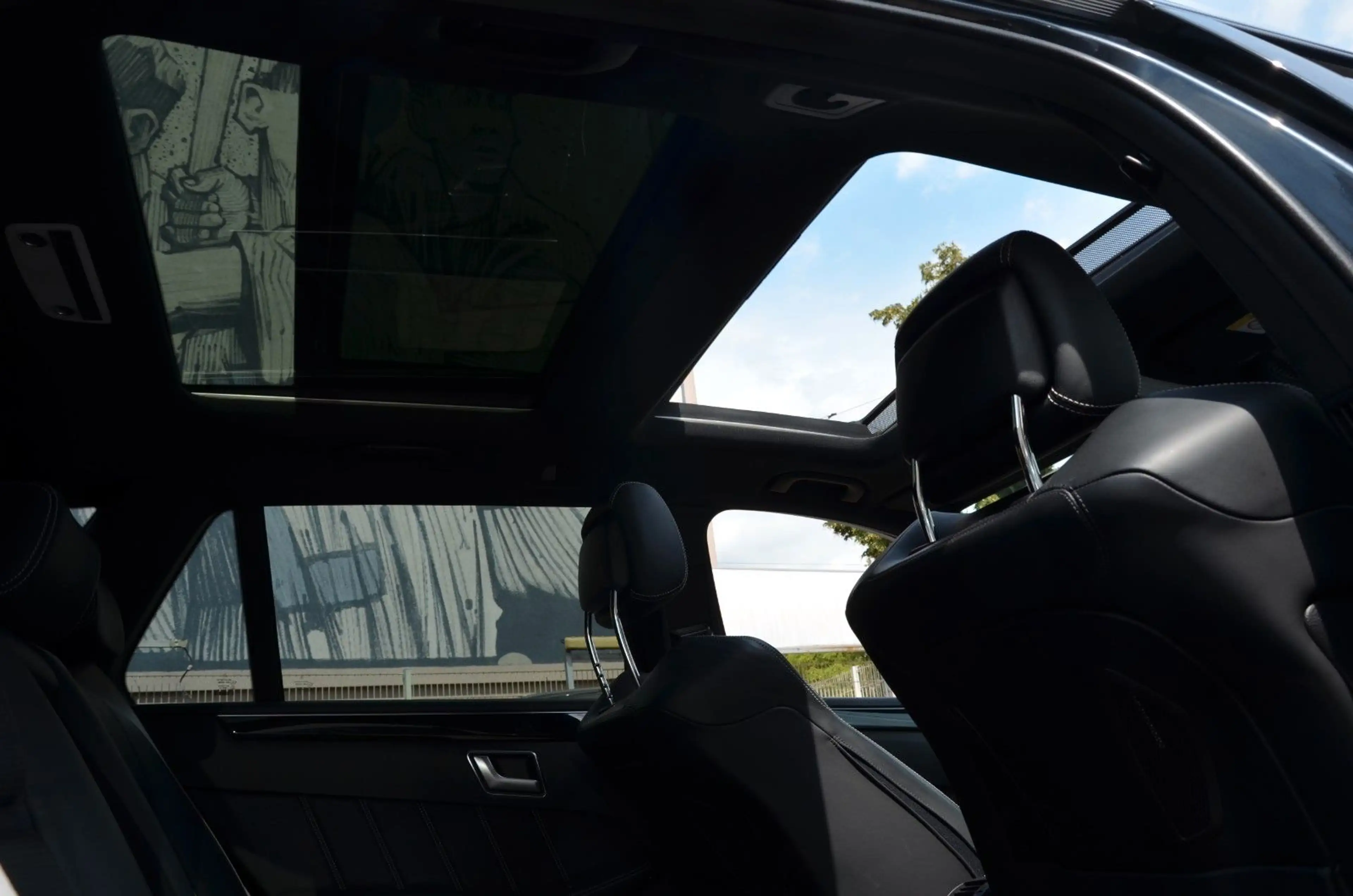 Mercedes-Benz E 63 AMG E 63 S AMG 4Matic Voll Ausstattung Sehr Sauber — photo 35