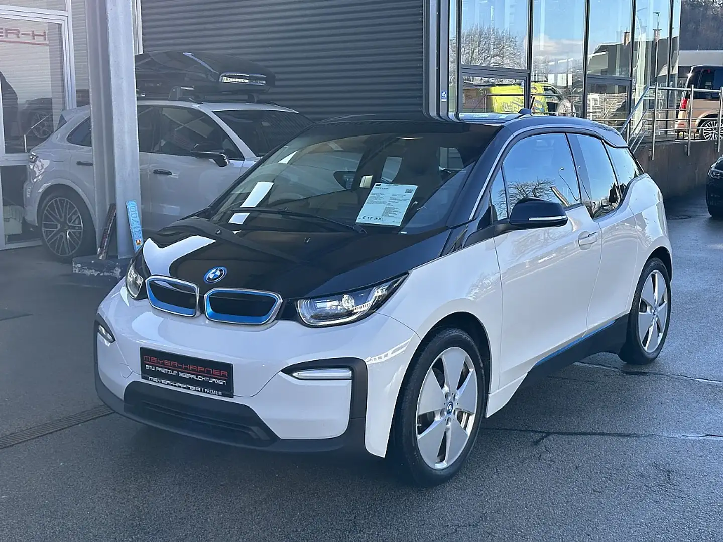 BMW i3 42,2kWh Weiß - 1