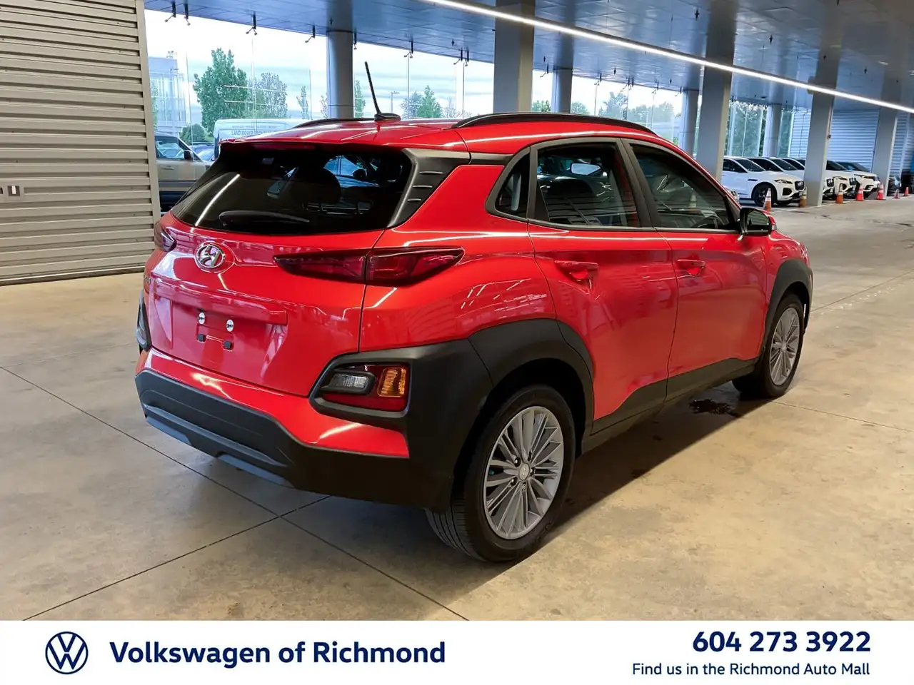Hyundai KONA снимка Hyundai KONA