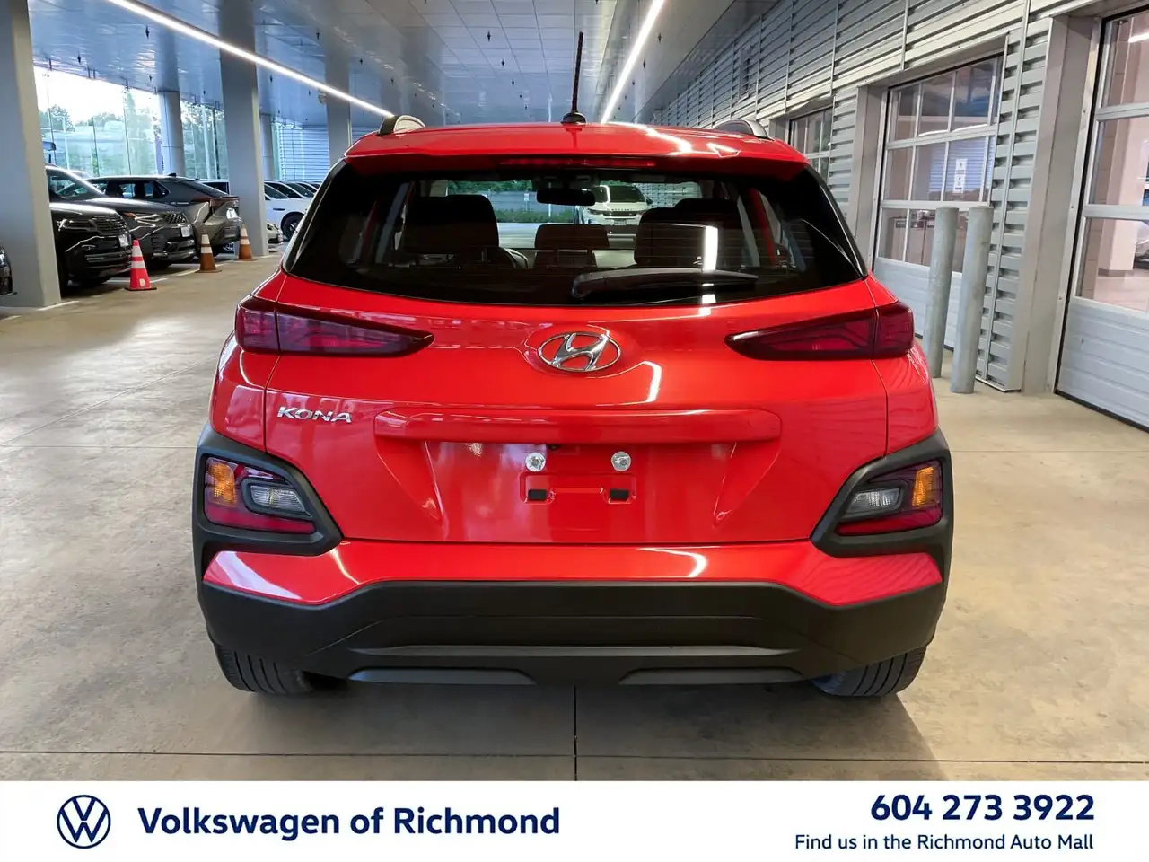 Hyundai KONA снимка Hyundai KONA
