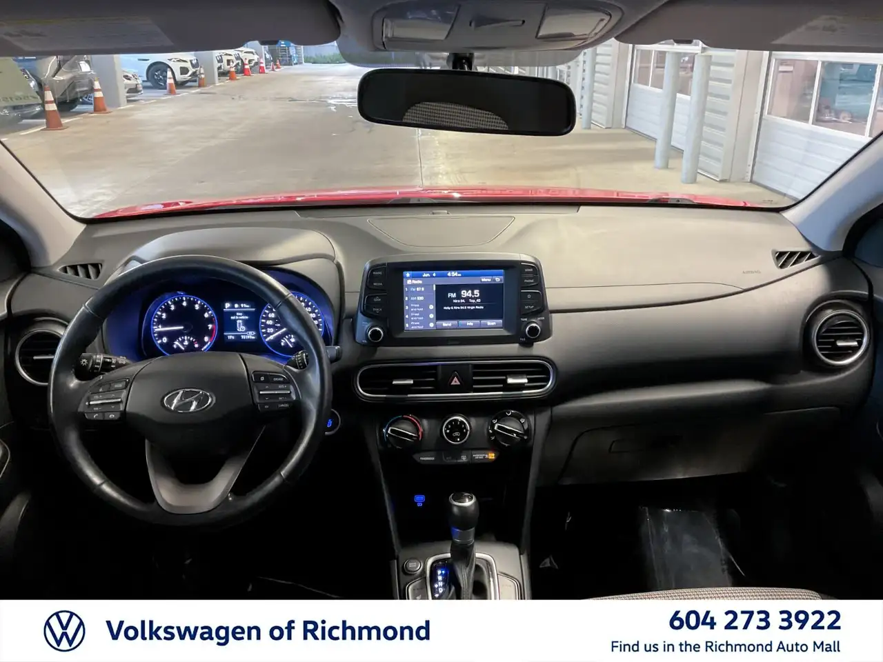 Hyundai KONA снимка Hyundai KONA