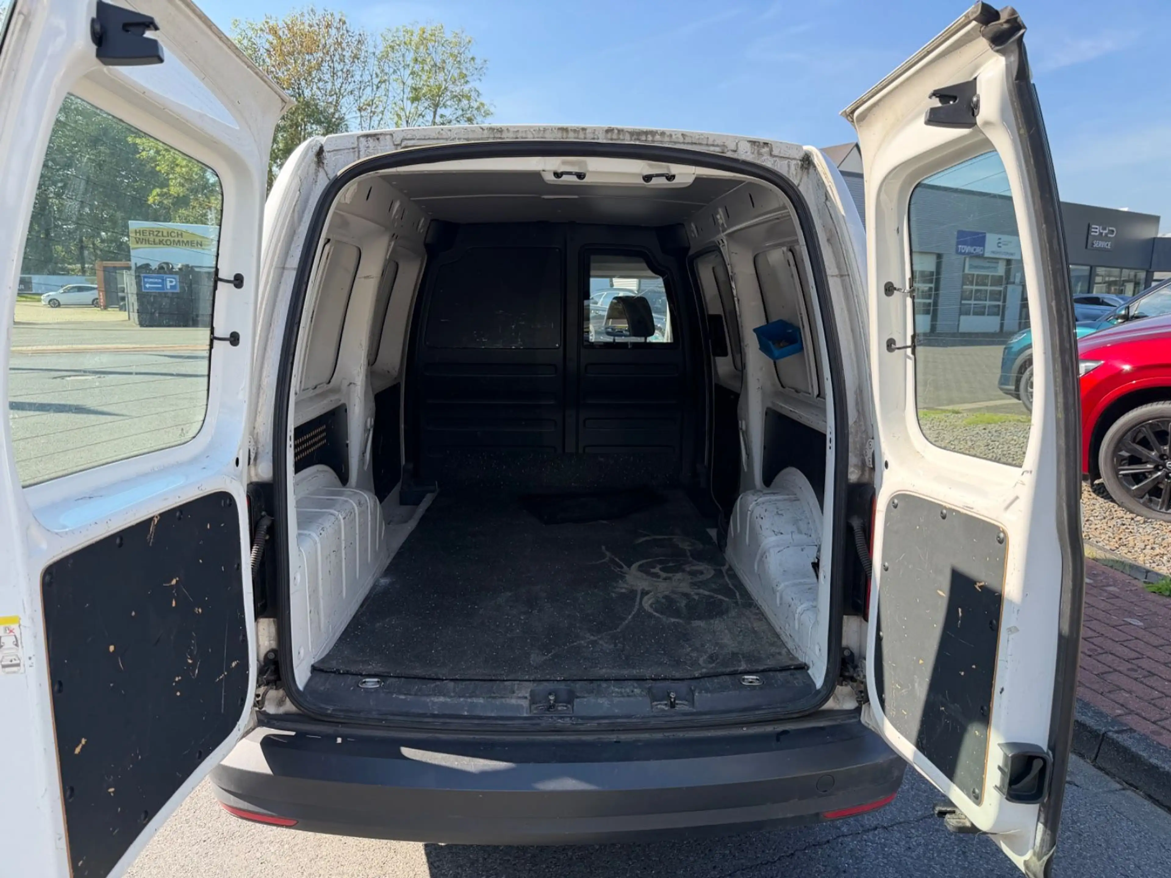 Volkswagen Caddy CADDY/KASTEN//MAXI/2.0TDI/KLIMA/TÜV-SERVICE-NEU! — photo 8