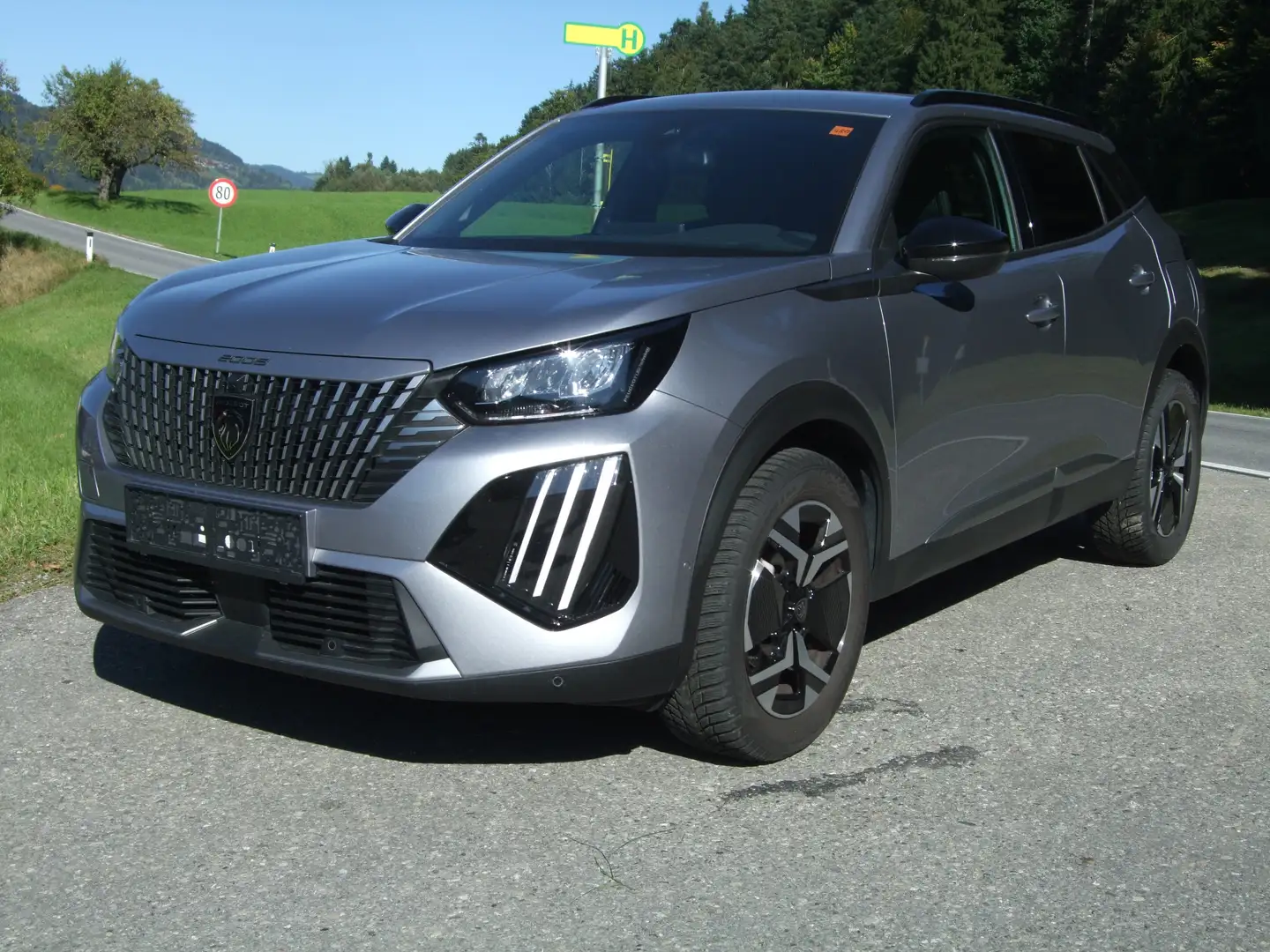 Peugeot 2008 Allure PureTech 100 Gris - 1