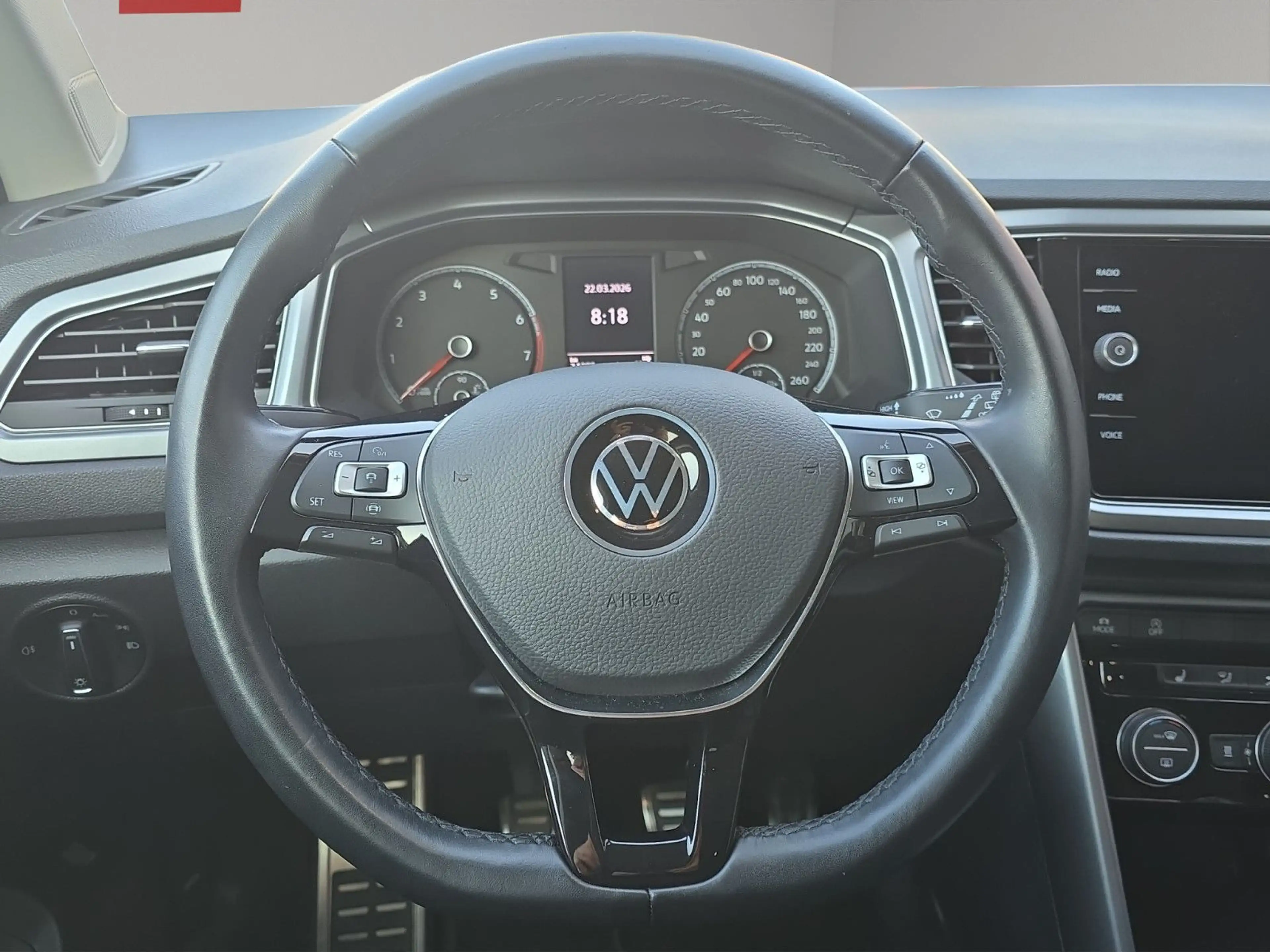 Volkswagen T-Roc Active+NAVI+TEMPOMAT+KAMERA+PDC — photo 10