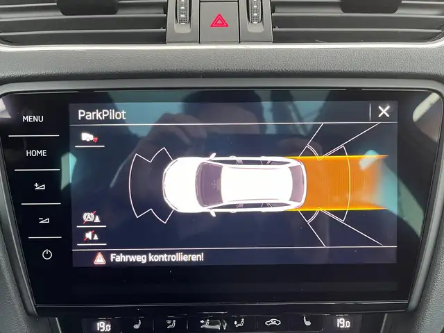 Skoda Octavia view 11