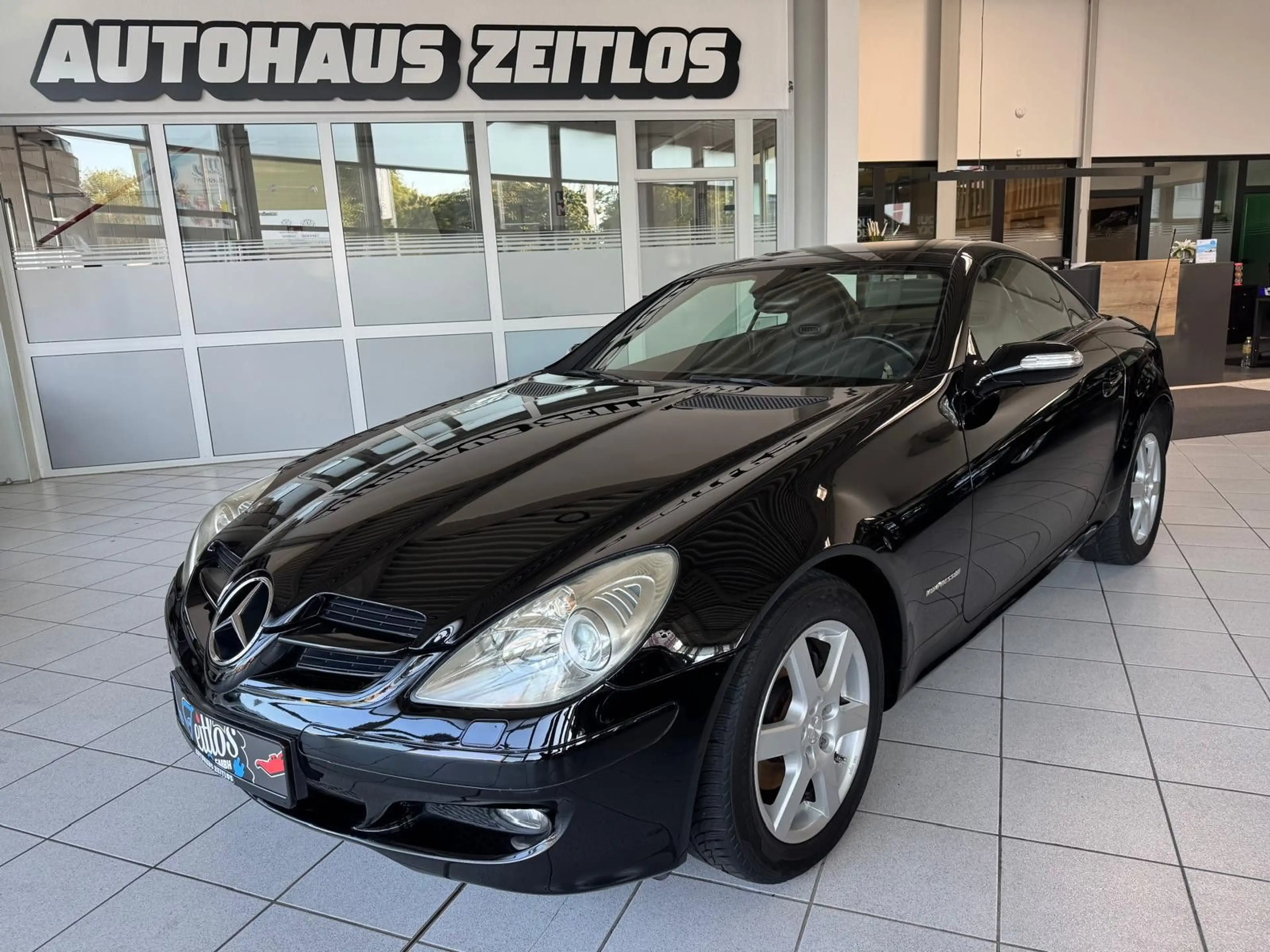 Mercedes-Benz SLK 200 Roadster*Airscarf*Leder*SHZ*Tempo*Xenon*