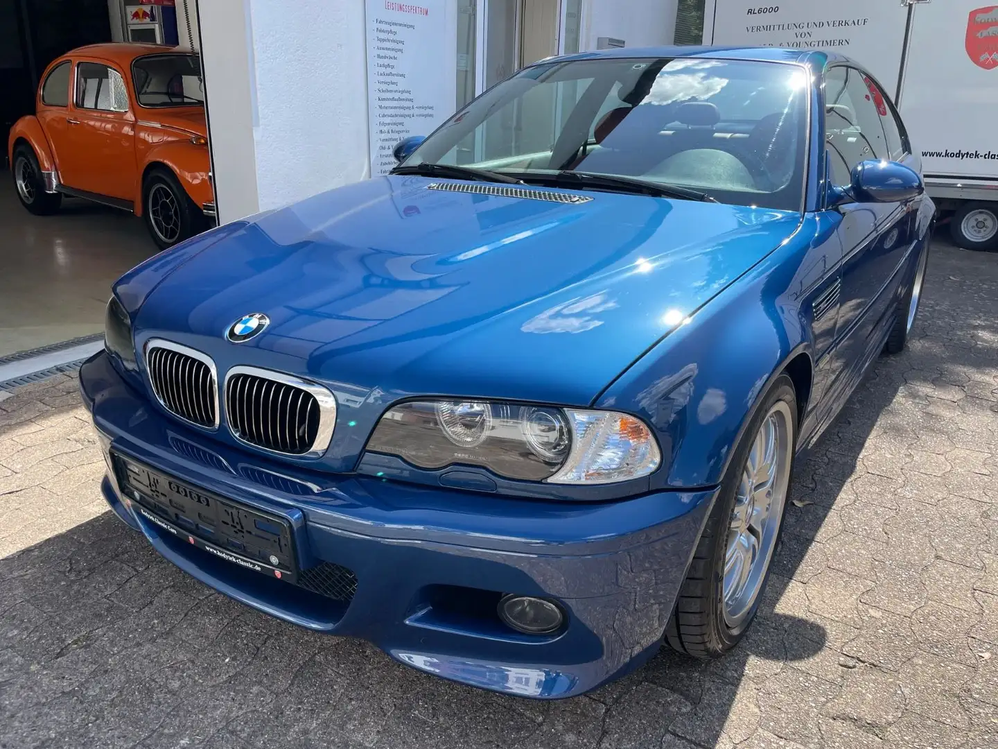 BMW M3 Handschalter Blauw - 2