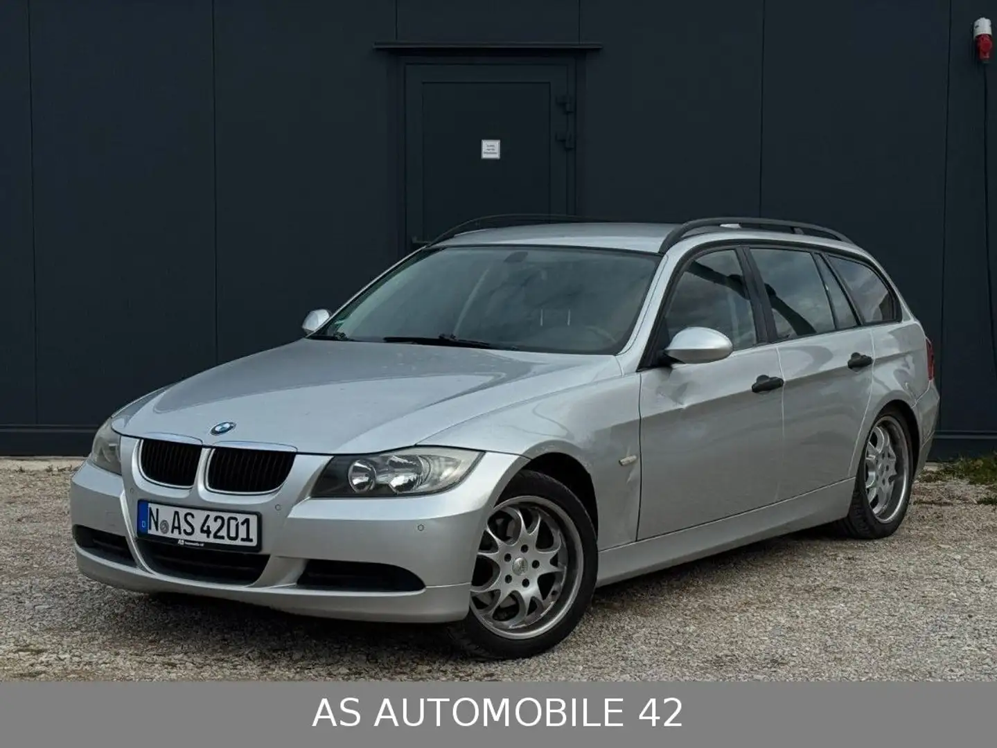BMW 320 d E91 Automatik Touring Silber - 1