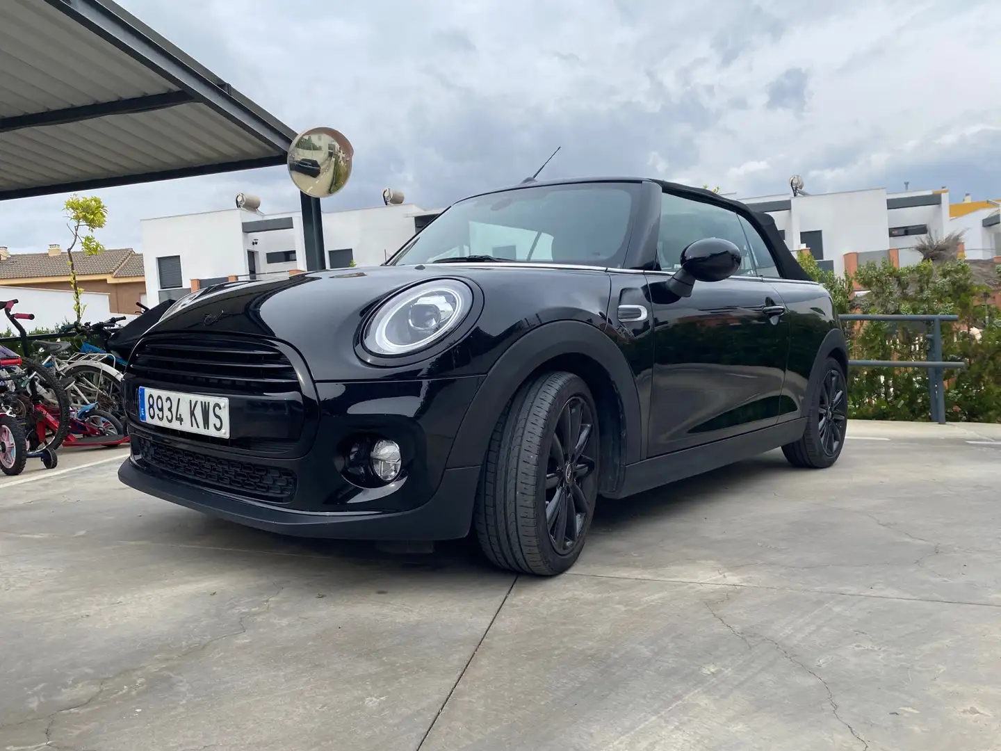 MINI Cooper D Cabrio estado impecable Schwarz - 1