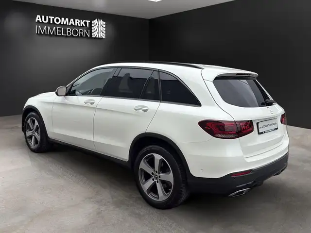 Mercedes-Benz GLC view 6
