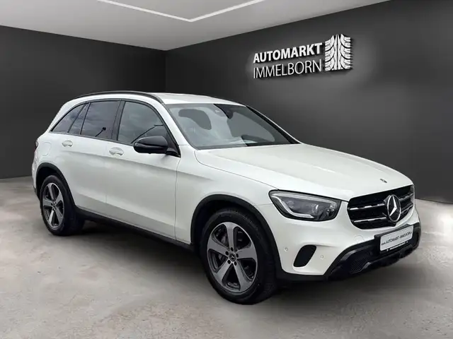 2022 Mercedes-Benz GLC in White for sale