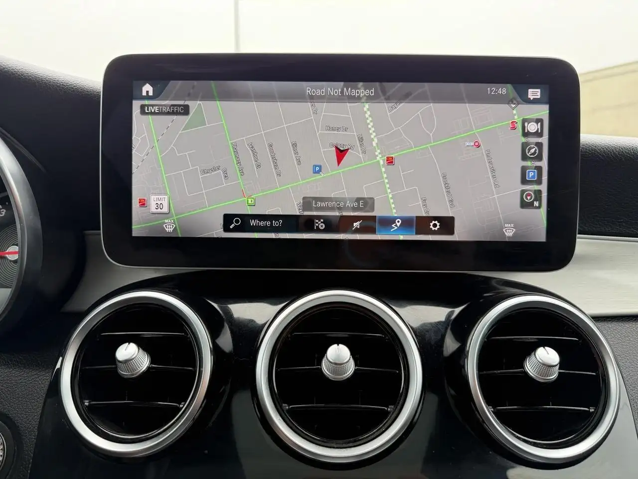 Mercedes-Benz GLC снимка Mercedes-Benz GLC