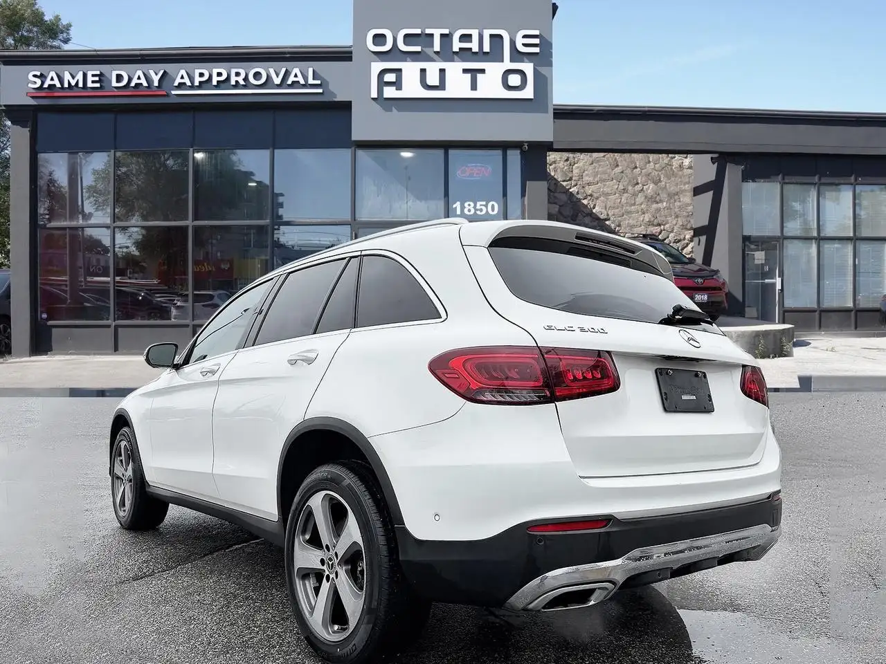 Mercedes-Benz GLC снимка Mercedes-Benz GLC