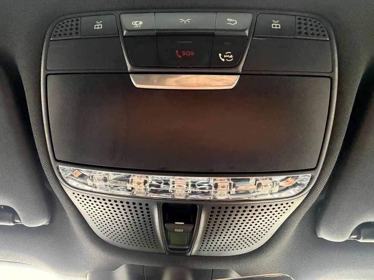Mercedes-Benz GLC снимка Mercedes-Benz GLC