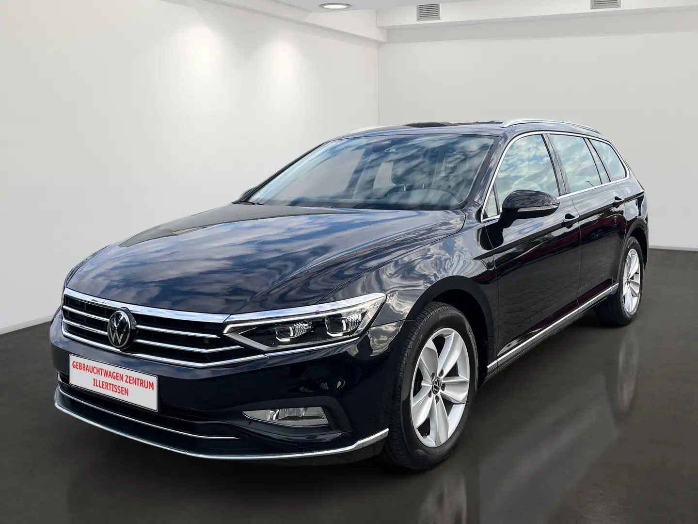 Volkswagen Passat Variant 2.0 TDI Elegance *AHK*MATRIX*KAMERA* Schwarz - 2