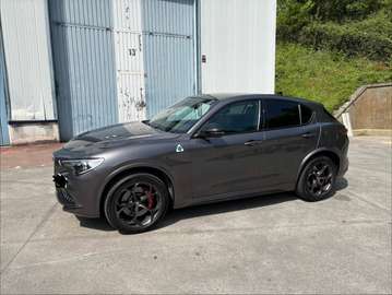Stelvio 2.9 Bi-Turbo Q4 Quadrifoglio AT8 Q4 Quadrifoglio