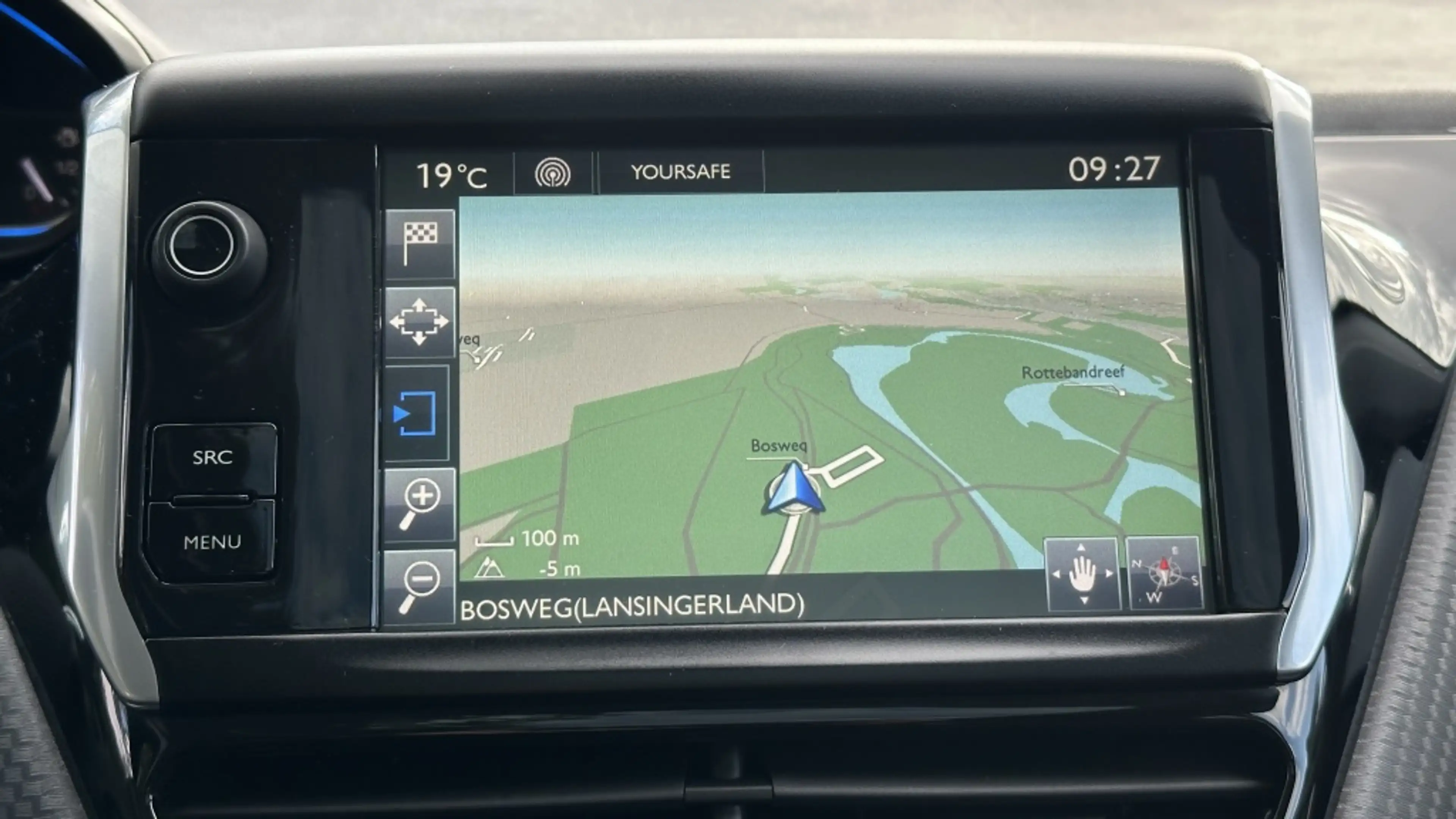 Peugeot 2008 1.2 Allure - Pano - Cruise - Park assist! — photo 15