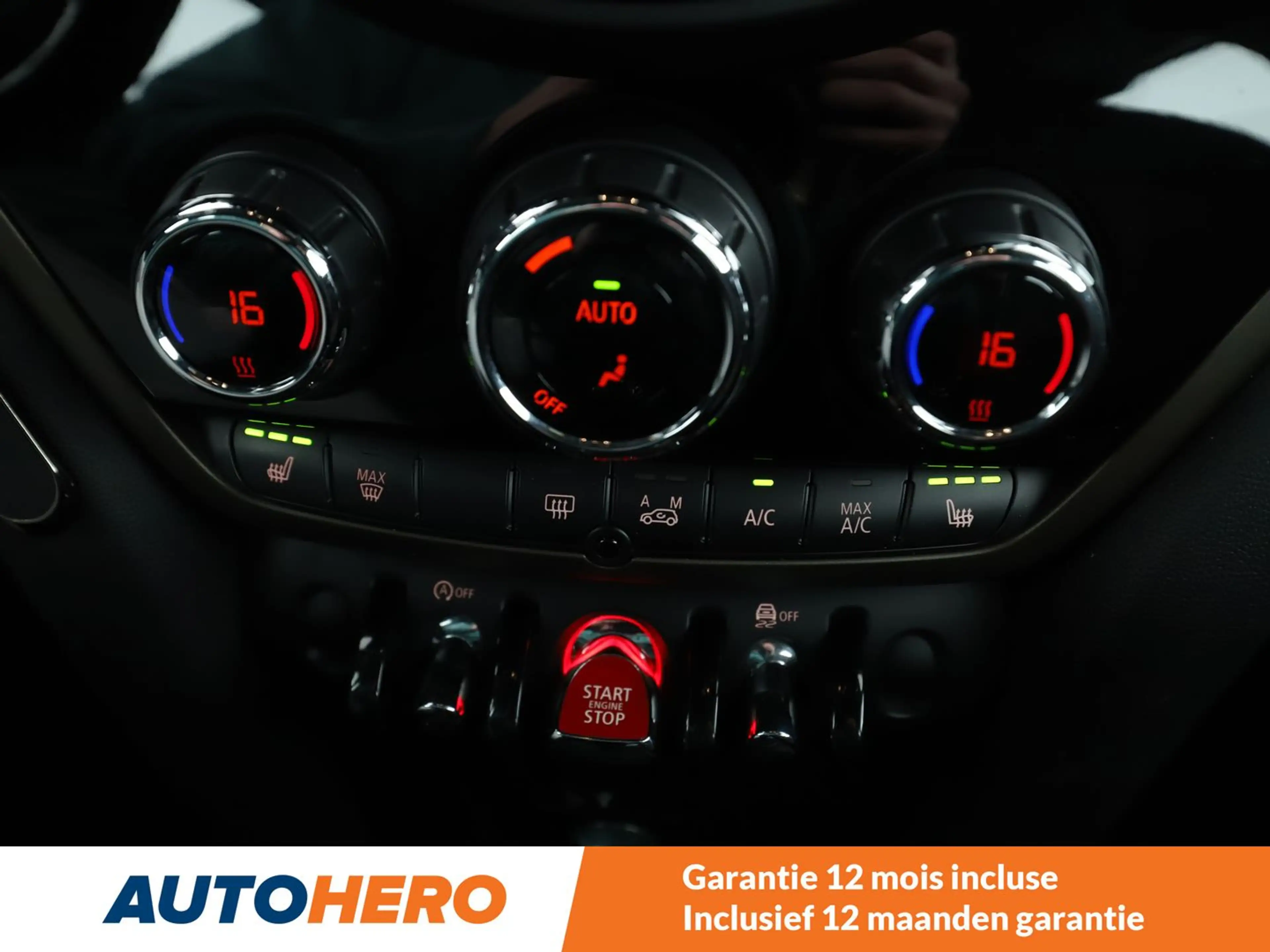 MINI One D Countryman One D — photo 13