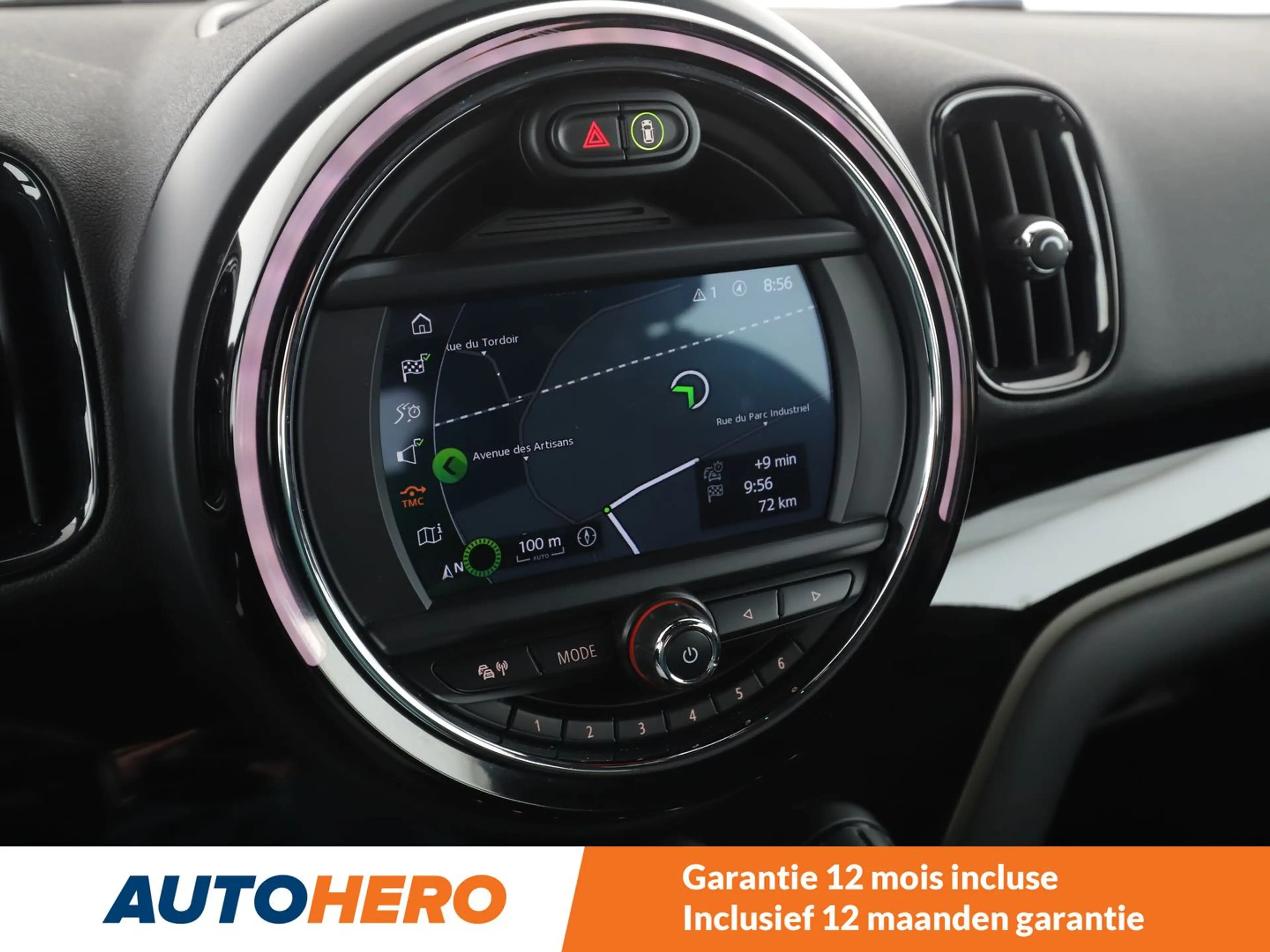 MINI One D Countryman One D — photo 5