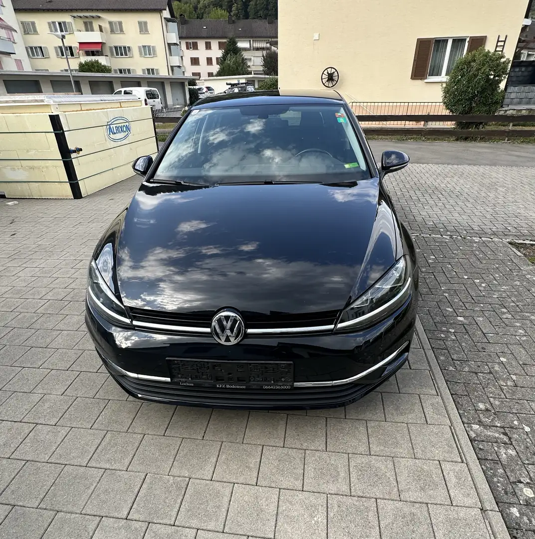 Volkswagen Golf 1,0 TSI - 1
