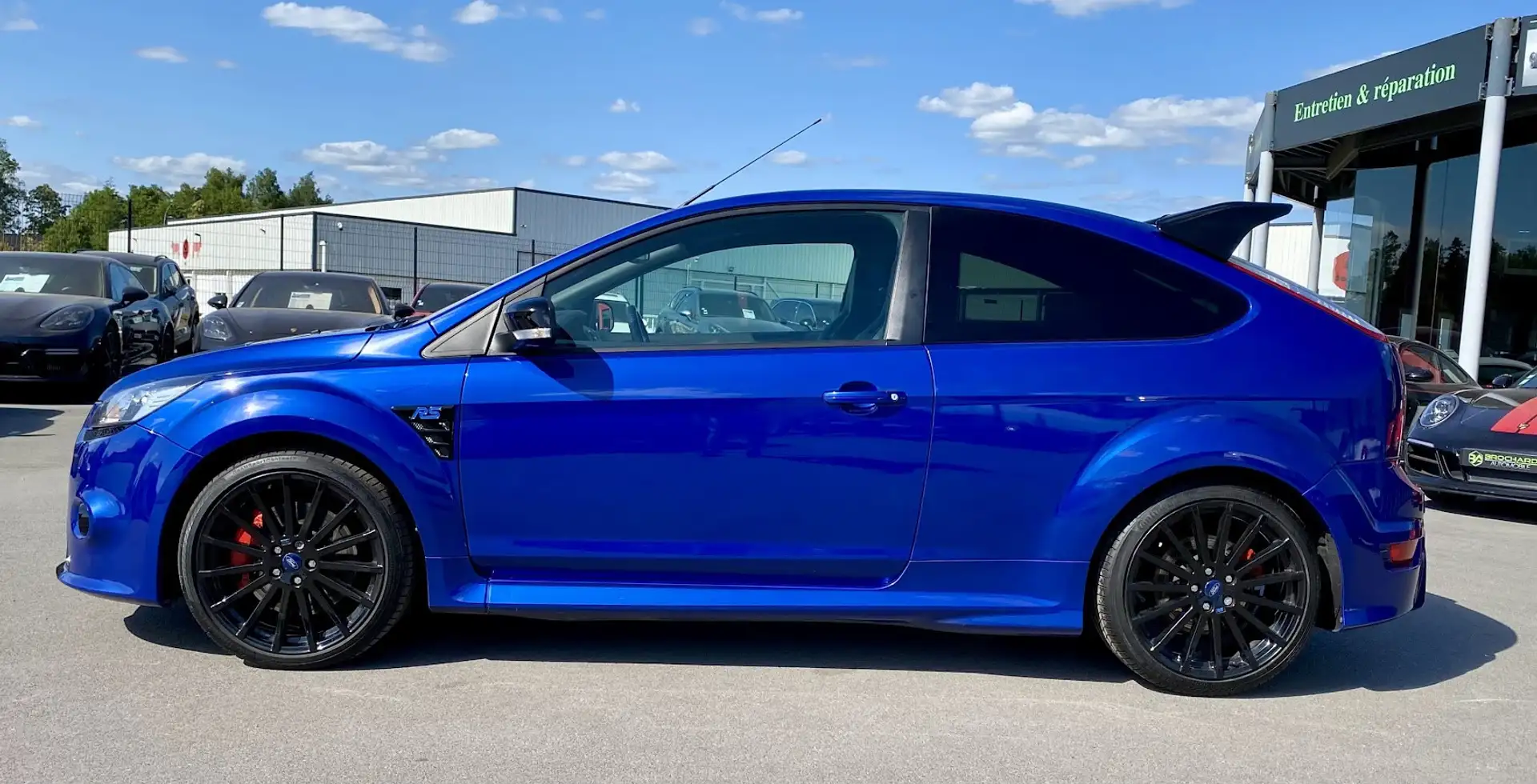 Ford Focus RS MK2 / 2.5l 5 Cylindres 305 CH BVM 6 / Blanc - 2