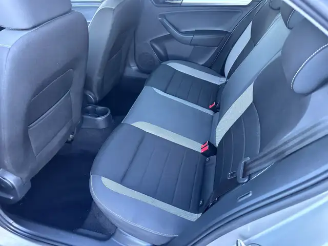 Skoda Rapid view 8