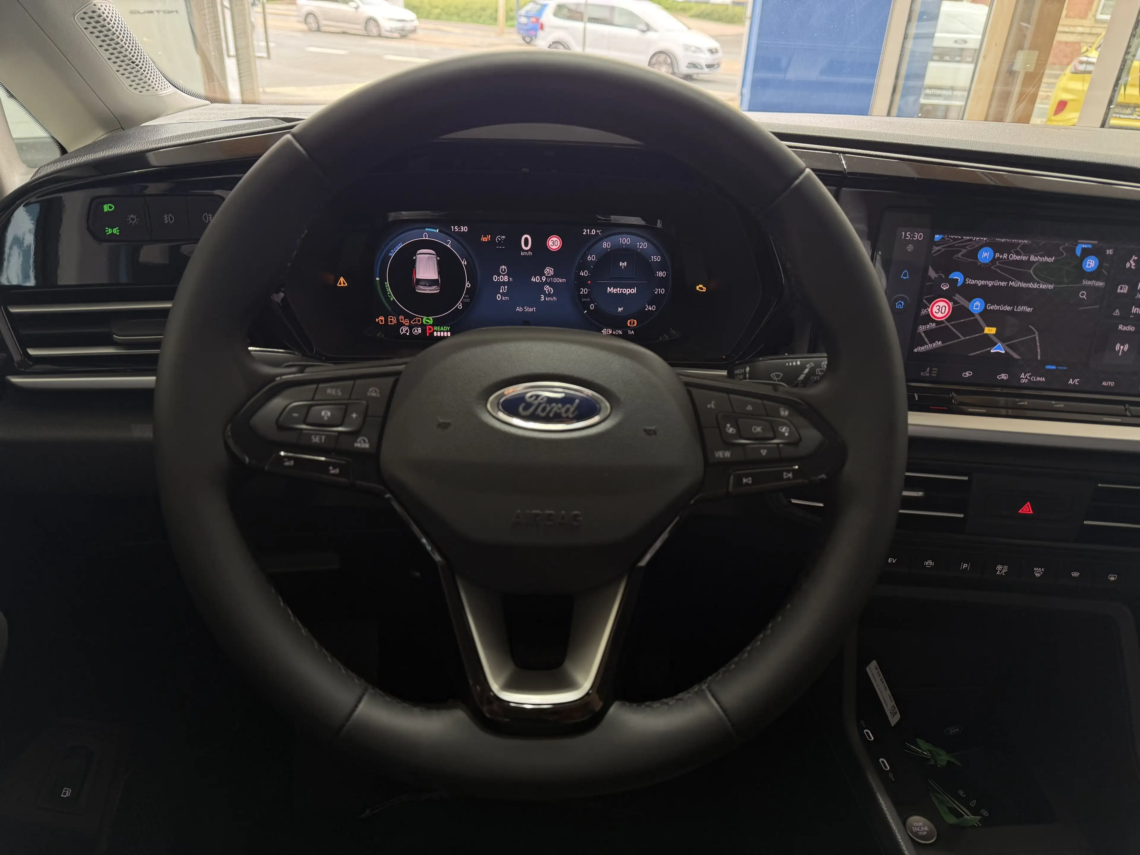 Ford Tourneo Connect Grand Tourneo Connect PHEV Titanium — photo 12