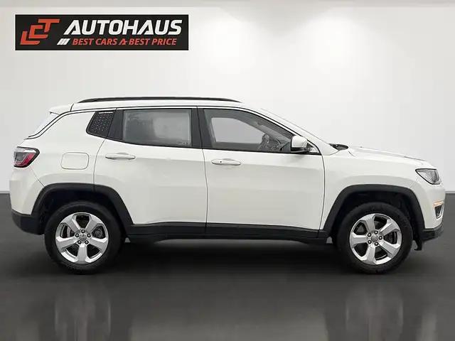 Jeep Compass view 5