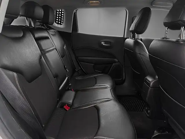 Jeep Compass view 11