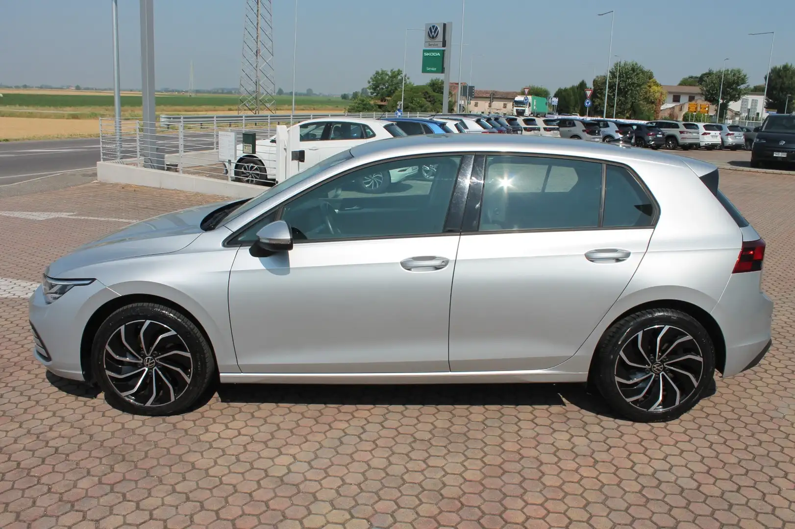 Volkswagen Golf Golf 2.0 TDI DSG SCR Life Zilver - 2