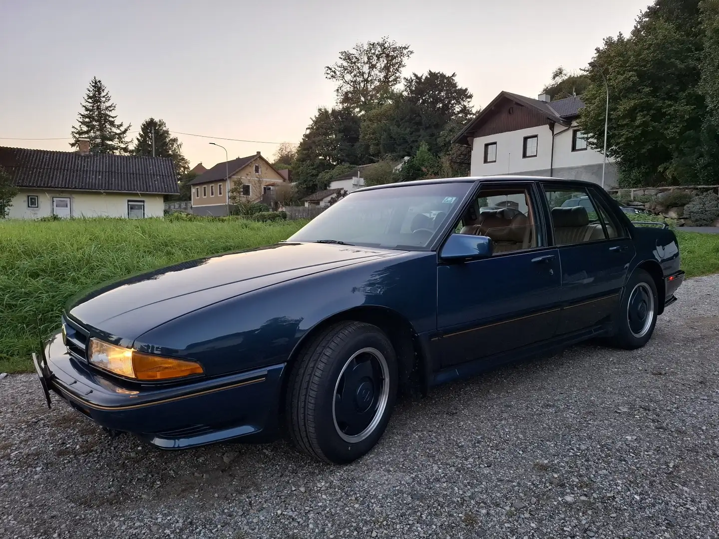 Pontiac Bonneville SSE - 1