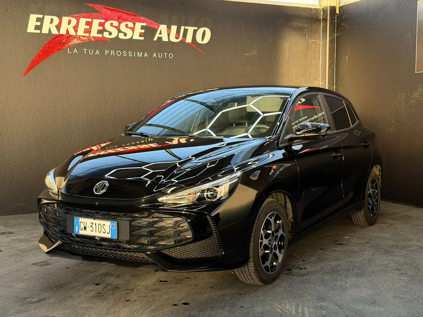 MG MG3 MG3 1.5 hybrid+ Luxury auto Noir - 1