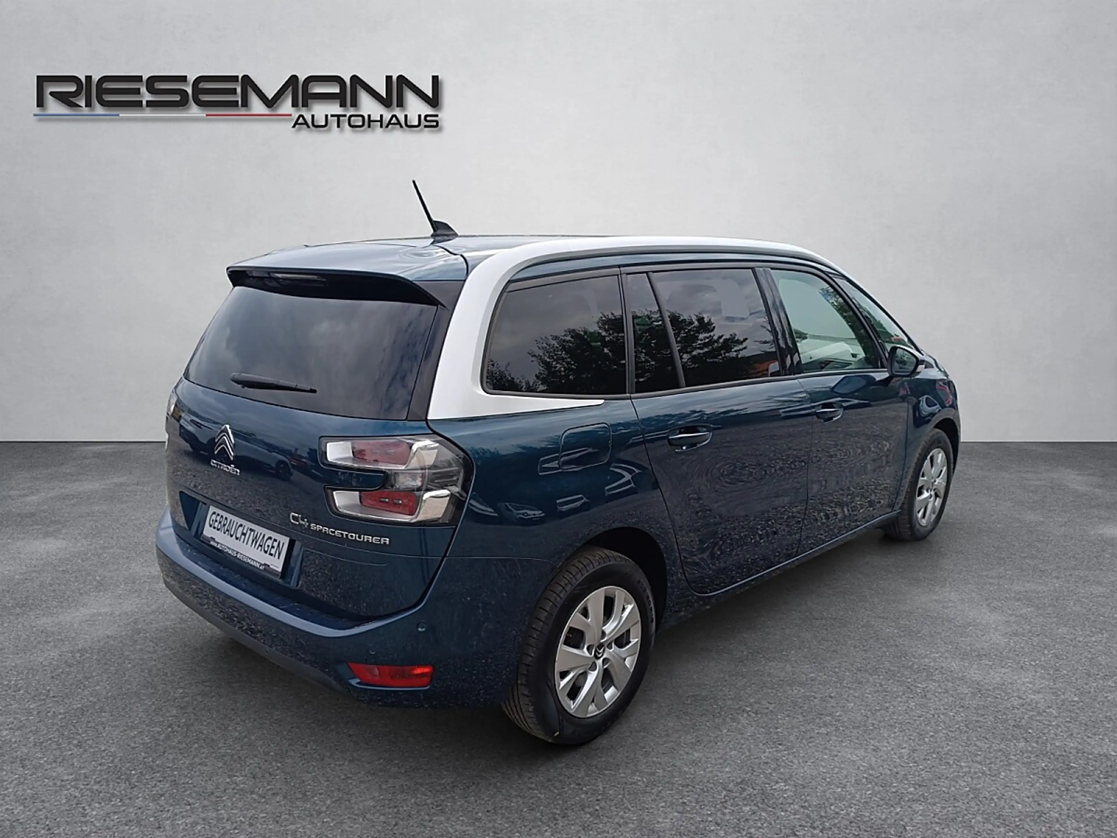 Citroen C4 SpaceTourer C4 Spacetourer Grand BlueHDI 130 S&S 6-Gang Fee... — photo 4