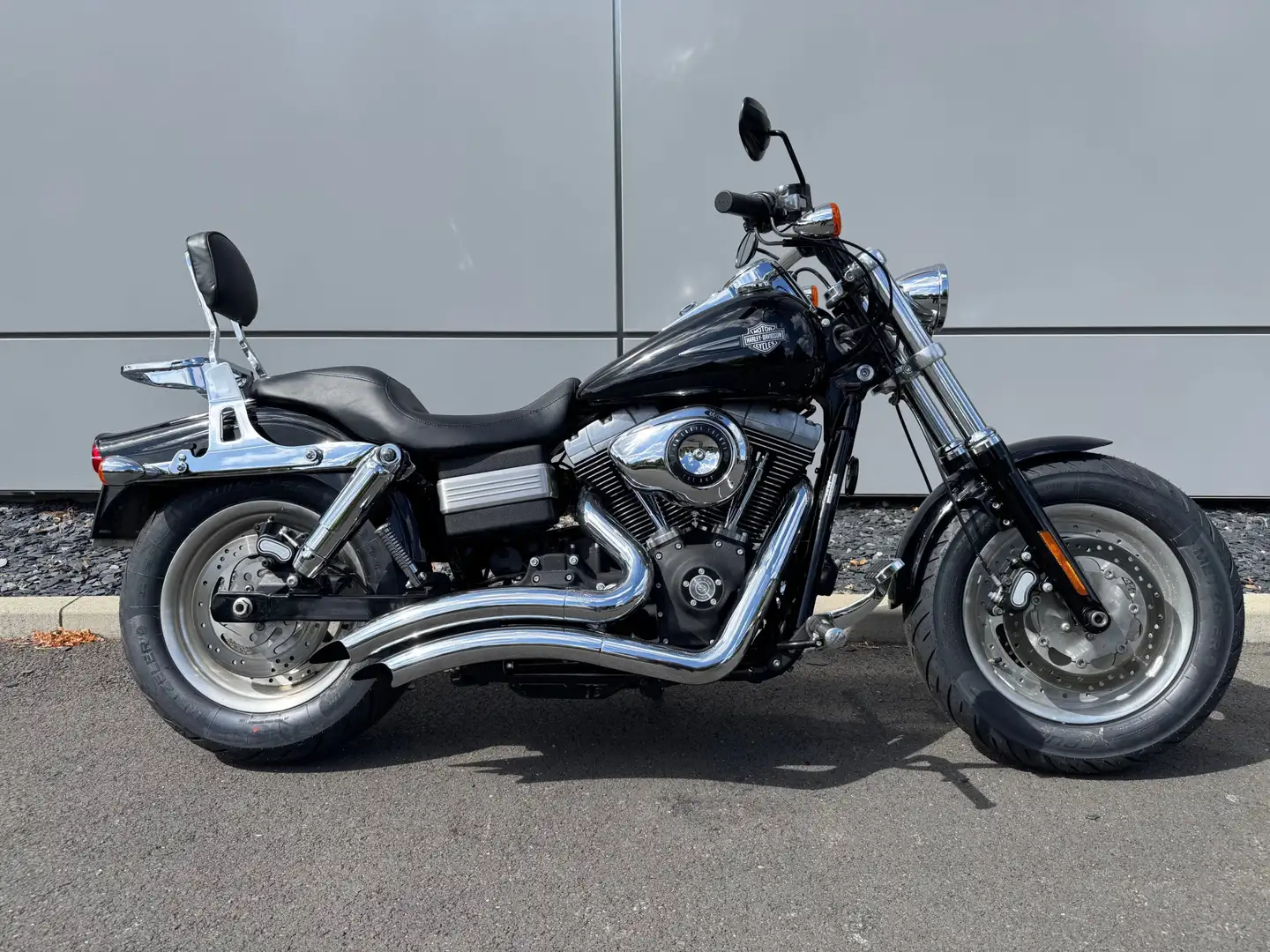 Harley-Davidson Dyna Fat Bob Nero - 1