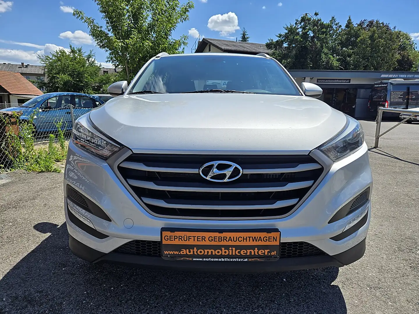 Hyundai TUCSON Tucson 1,7 CRDI Start-Stopp Go Silber - 2