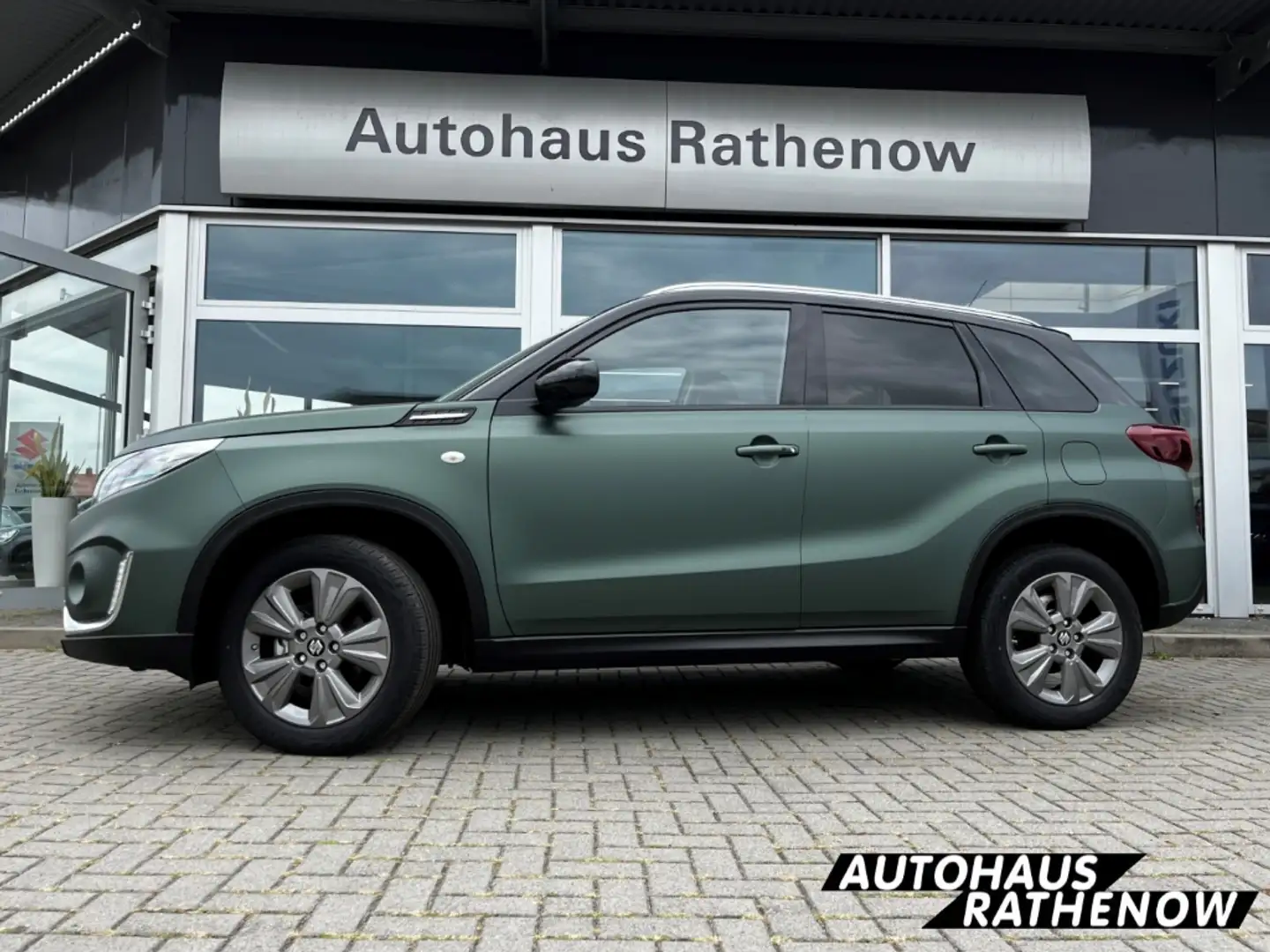 Suzuki Vitara 1.5 Hybrid Comfort Automatik 4x4 Ranger LED ACC Ap Vert - 2
