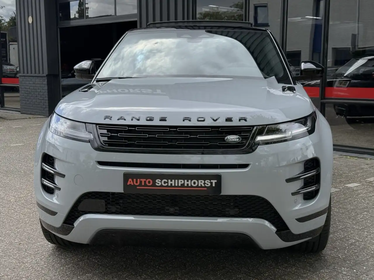 Land Rover Range Rover Evoque 2026 — фото 8