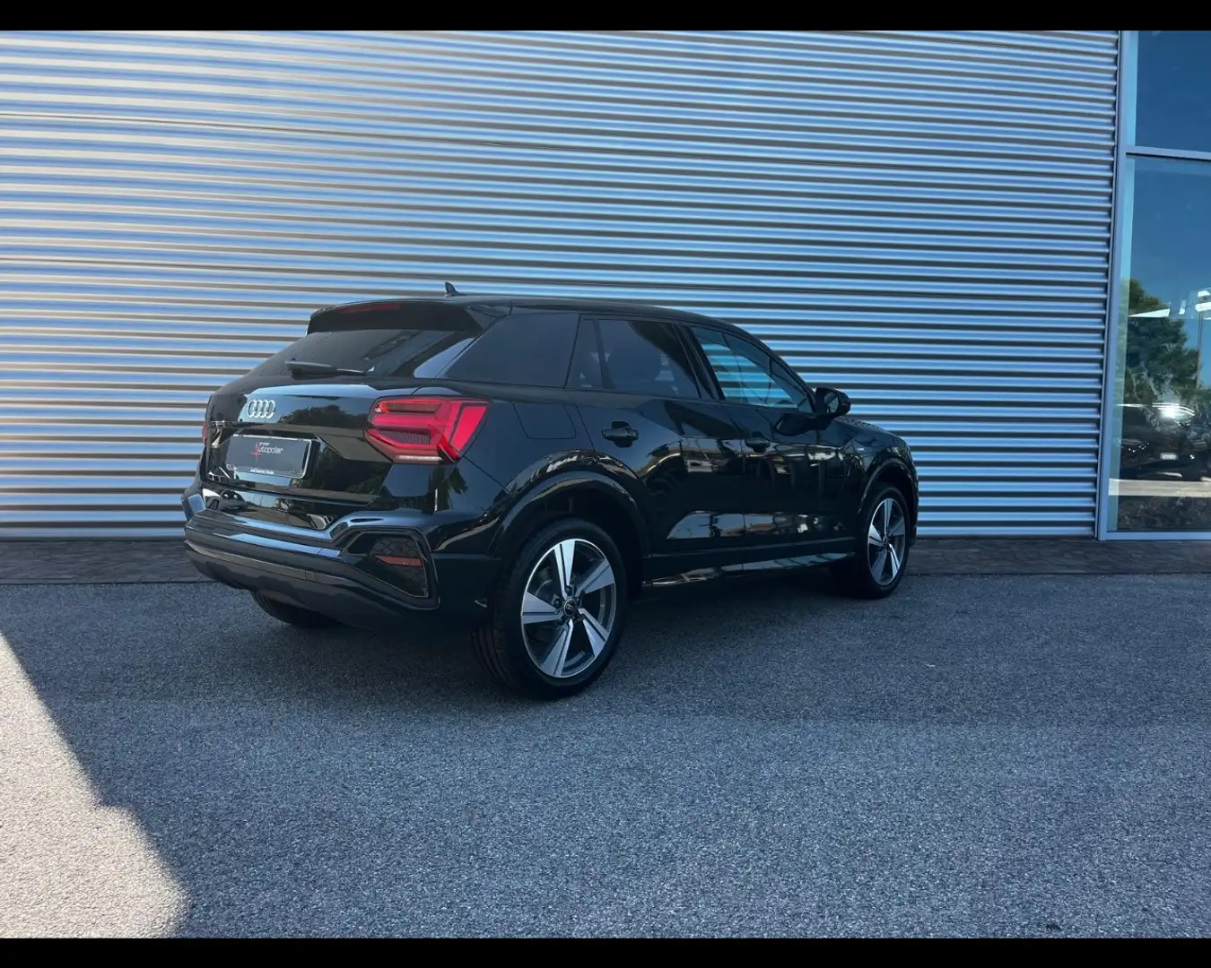 Audi Q2 30 TDI S LINE EDITION Nero - 2