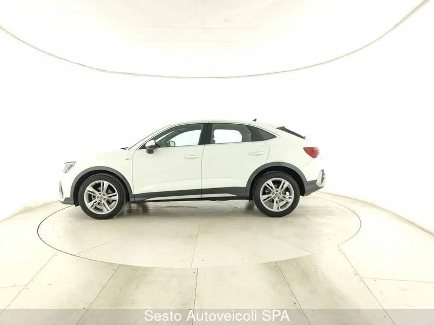 Audi Q3 SPB Sportback 35 TDI S tronic S line edition - S Bianco - 2