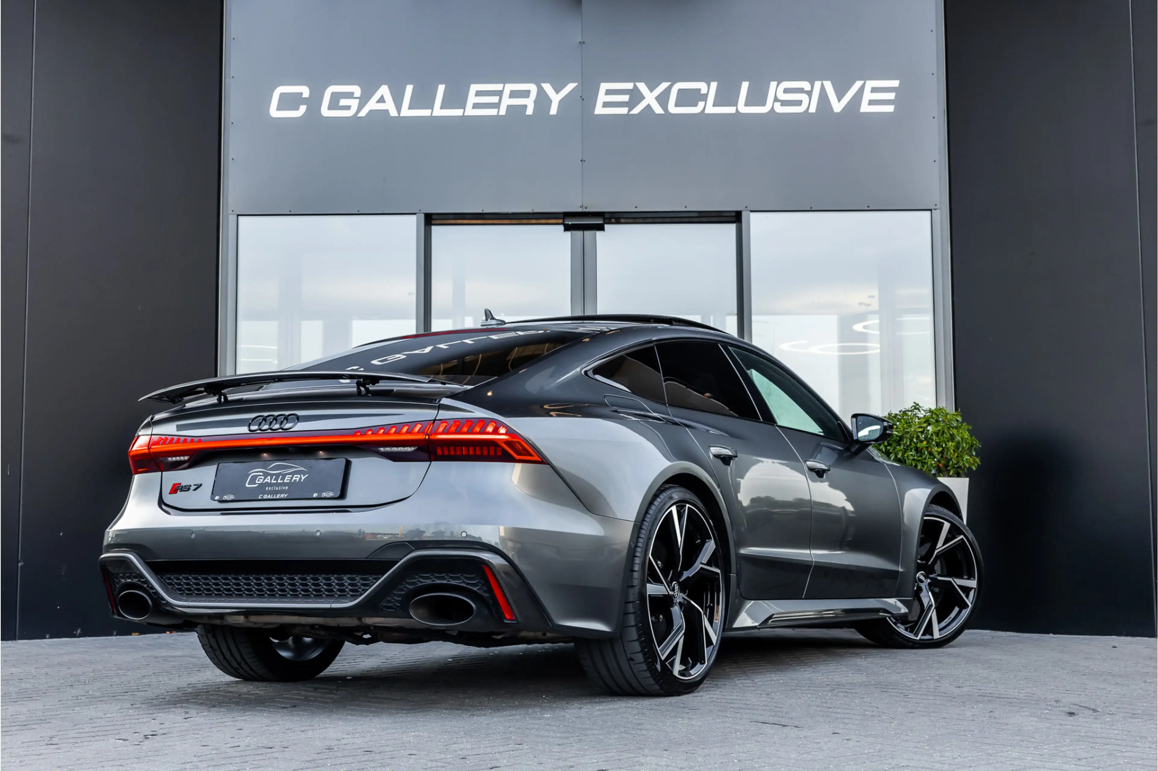 Audi RS7 Sportback 4.0 TFSI quattro - RS Dynamic + | Panora — photo 7