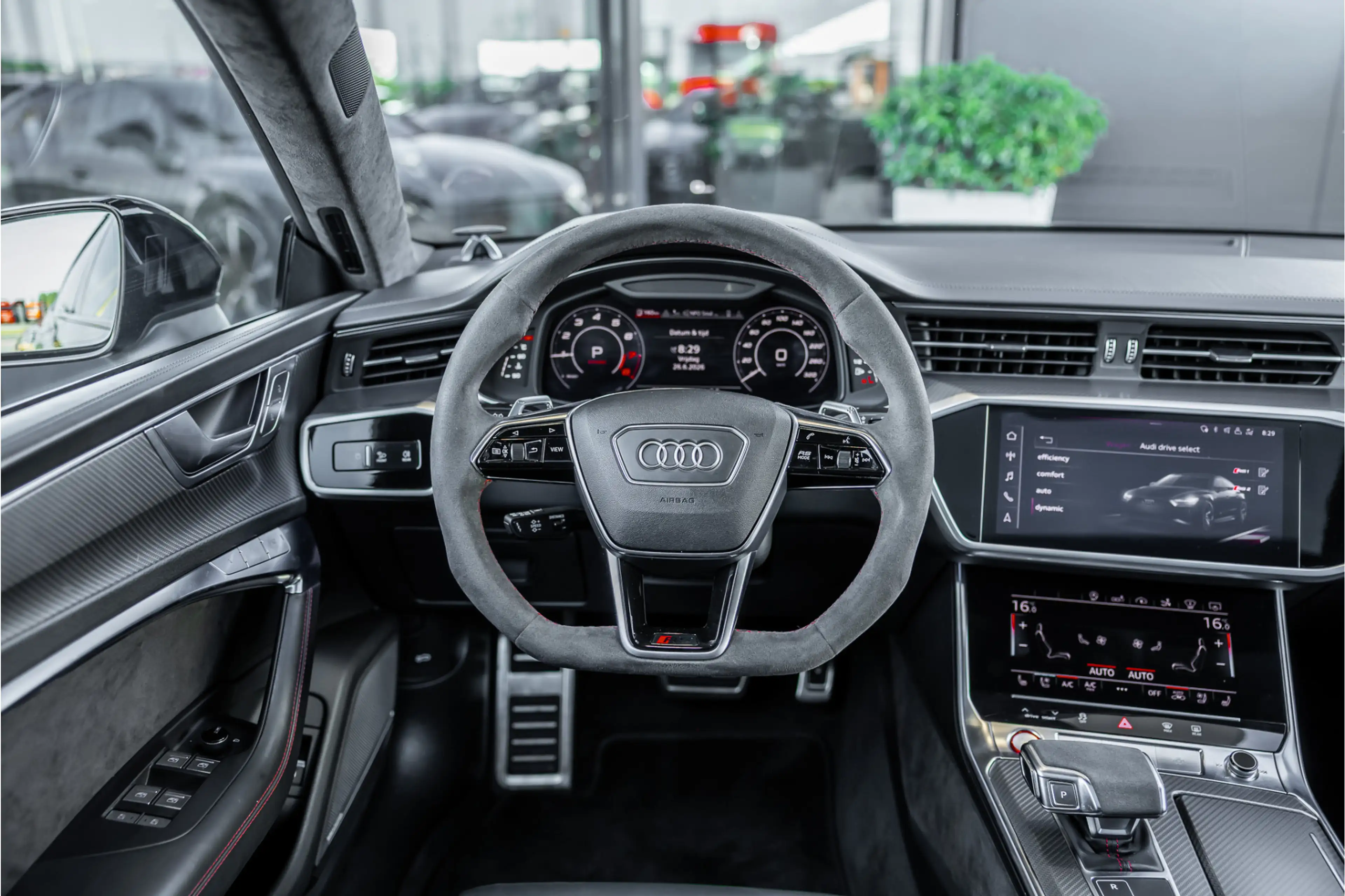 Audi RS7 Sportback 4.0 TFSI quattro - RS Dynamic + | Panora — photo 10