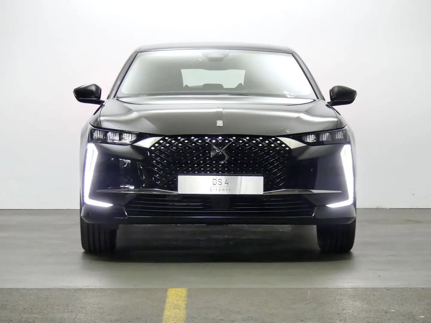 DS Automobiles DS 4 1.6 E-TENSE 225 TROCADERO AUTO 225 5P Negro - 2