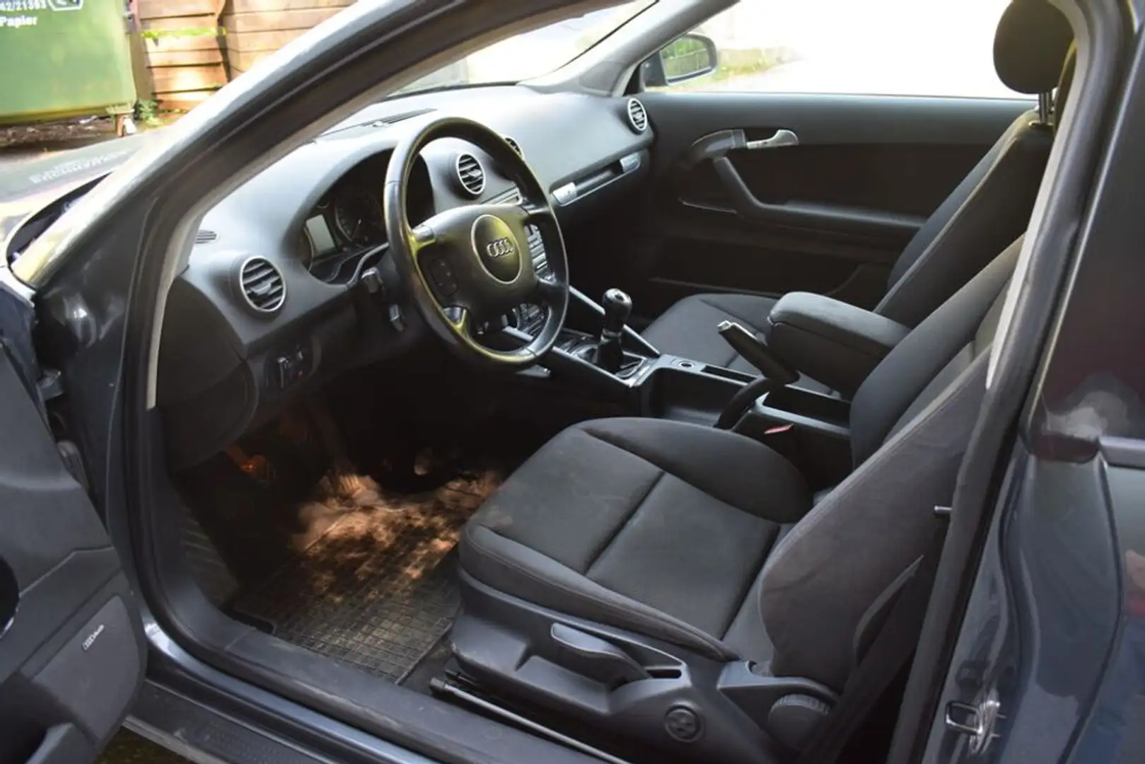 Audi A3 2.0 TDI Ambiente Quattro Grau - 2
