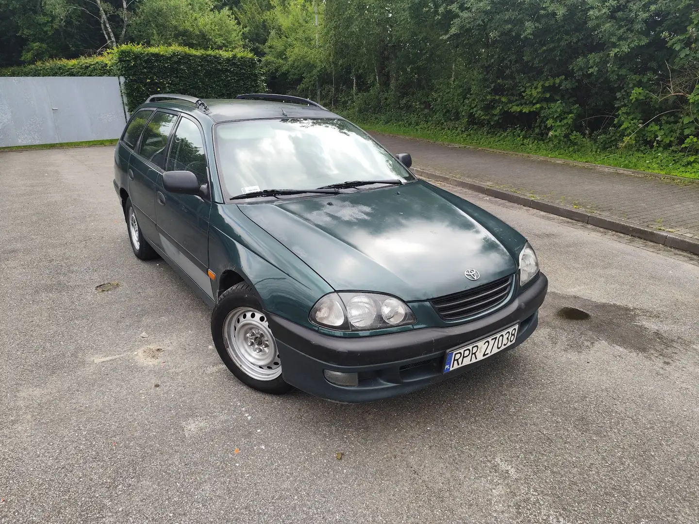 Toyota Avensis 1.6 4A-FE Combi AC - 1